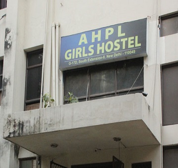 Hostel13